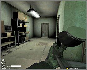 1 - Northside Vending - Akcja | Misja 7 w SWAT 4 - SWAT 4 - poradnik do gry