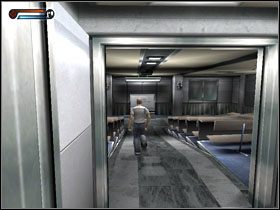 Korzystamy z drzwi obok notatki, dzięki której poznaliśmy hasło, i podchodzimy do wyświetlacza - [Solucja] Etap 13 | Second Sight - Second Sight - poradnik do gry