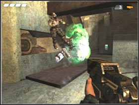 Ostatnią z bram otworzysz robiąc czystkę w kolejnym budynku, a także przed nim - Escape From Reservoir | Solucja Pariah - Pariah - poradnik do gry