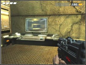 Chodząc po budynku z zewnątrz znajdziesz konsolę otwierającą drzwi u jego podstawy - Communication Tower | Solucja Pariah - Pariah - poradnik do gry