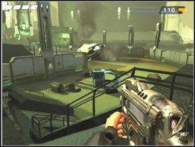 Przedzieraj się przez miasto na którego ulicach toczą się zacięte walki - Anvil Courtyard | Solucja Pariah - Pariah - poradnik do gry