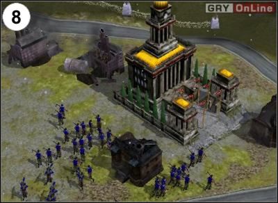 Po zbudowaniu fortecy będziesz miał pięć minut na zajęcie centrum miejskiego - ponieważ nie ma nikogo, kto mógłby zagrażać, a w pobliżu masz dużo piechoty - zacznij je zajmować, jak pokazuje to obrazek (8) - [Ameryka] Misja 2 cz.3 w Empire Earth II - Empire Earth II - poradnik do gry
