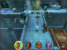 Jednym bohaterem wskakujemy na wiszącą celę, a drugim skaczemy po platformie poniżej - [Solucja] Etap 8 - Ucieczka z więzienia cz.3 | Shrek 2 Team Action - Shrek 2: Team Action - poradnik do gry