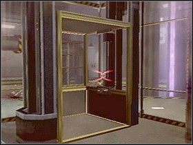 Udaj się prosto i przejdź przez właz, znajdziesz się w pomieszczeniu z dziwnym urządzeniem na środku LS - Etap 7 | Solucja | Area 51 - Area 51 - poradnik do gry