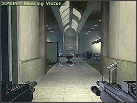 Zaraz po jego przekroczeniu skieruj się w prawo, na stojącym tam regale LS dostrzeżesz kolejna tajna teczkę - Etap 10 | Solucja | Area 51 - Area 51 - poradnik do gry