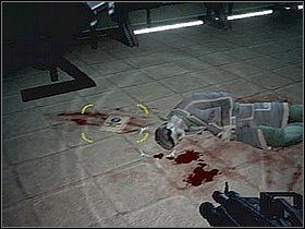 Następnie udaj się do kolejnego pokoju [06] , załączy się przerywnik, po jego wyłączeniu zostaniesz zaatakowany przez kilku zarażonych - Etap 10 | Solucja | Area 51 - Area 51 - poradnik do gry