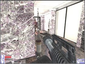 Przeszukaj pomieszczenie i zabierz leżący na stole klucz (lewy obrazek) - [28] Hell Office cz.1 | Hellforces - Hellforces - poradnik do gry