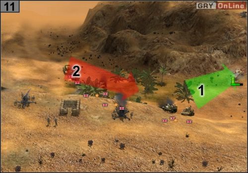 Cały czas uciekaj w prawo, co pokazuje strzałka w [1] - Misja 4 - Operacja Battleaxe (4) | Państwa Osi w Codename Panzers - Faza Druga - Codename: Panzers - Faza Druga - poradnik do gry