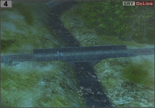 Następnie udaj się tą grupą piechoty do #4 i przejdź przez most kolejowy - Misja 7 - Monte Cassino (2) | Alianci w Codename Panzers - Faza Druga - Codename: Panzers - Faza Druga - poradnik do gry