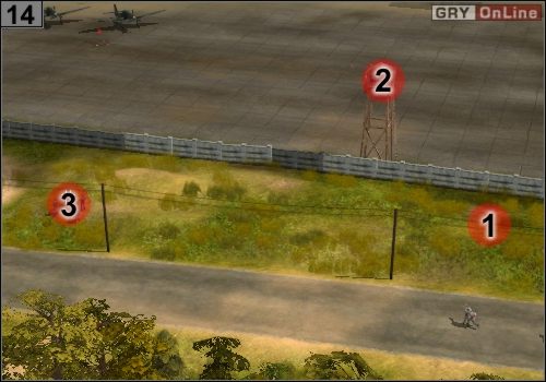 a następnie drugi oddział z moździerzami w [1], żołnierzy na kolejnej wieży w [2] oraz pięcioosobowy patrol w [3] - Misja 1 - Operacja Sheathed Sabre (5) | Partyzanci w Codename Panzers - Codename: Panzers - Faza Druga - poradnik do gry