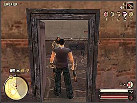 Z racji tego, iż okoliczne drzwi będą zamknięte nie powinieneś mieć większych problemów ze zbadaniem znajdujących się na parterze pomieszczeń (do celu prowadzi wyłącznie jedna droga) - [5] Steal the wheels cz.1 | Total Overdose - Total Overdose: A Gunslingers Tale in Mexico - poradnik do gry