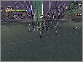 Po dotarciu do końcowej części boiska załączy się nowy filmik przerywnikowy (screen 1) - Poradnik do gry - [Opis przejścia] Wstęp cz.1 | Ultimate Spider-Man - Ultimate Spider-Man - poradnik do gry