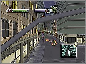 Zauważ, iż boss często zmienia kierunek biegu (screen 1) - [Opis przejścia] Misja 9 - Green Goblin cz.1 | Ultimate Spider-Man - Ultimate Spider-Man - poradnik do gry
