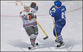 To chamskie i bezpardonowe wejście w przeciwnika za pomocą dłoni - Faule | Podstawowe zasady gry | NHL 06 - NHL 06 - poradnik do gry