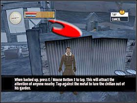 Oglądamy scenkę, na której przerażamy cywila i po chwili drzwi do gospodarstwa stoją przed nami otworem. - [Solucja] CRASH SITE cz.1 - II Wojna Światowa: Pilot Down - Na Tyłach Wroga - poradnik do gry