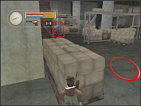 Czekamy, aż strażnik podchodzi do nas i staje na kółeczku (mamy dużo czasu - jesteśmy w pomieszczeniu i nasza wytrzymałość nie spada). - [Solucja] DOCKYARD cz.3 - II Wojna Światowa: Pilot Down - Na Tyłach Wroga - poradnik do gry