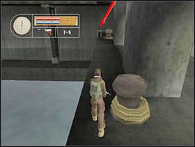 Wracamy po drabinie do góry, zwracamy się w lewo i biegniemy do kolejnej drabiny. - [Solucja] DOCKYARD cz.5 - II Wojna Światowa: Pilot Down - Na Tyłach Wroga - poradnik do gry