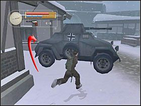 Obiegamy go zgodnie ze wskazanym kierunkiem. Przyczajamy się przy ścianie budynku po drugiej stronie. - [Solucja] SIEGFRIED FOREST cz.6 - II Wojna Światowa: Pilot Down - Na Tyłach Wroga - poradnik do gry