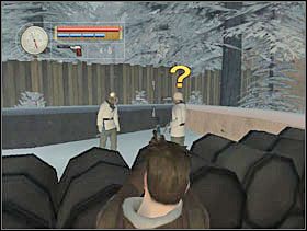 Przyklejamy się do beczek, wychylamy się i najpierw eliminujemy Niemca po lewej, a następnie tego po prawej. - [Solucja] FRENCH VILLAGE cz.4 - II Wojna Światowa: Pilot Down - Na Tyłach Wroga - poradnik do gry