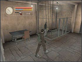 Po więzieniu poruszamy się marszem. Podchodzimy do celi i uwalniamy członka francuskiego ruchu oporu. - [Solucja] FRENCH VILLAGE cz.4 - II Wojna Światowa: Pilot Down - Na Tyłach Wroga - poradnik do gry