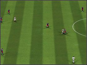 2 - Gra w defensywie | Jak grać FIFA 06 - FIFA 06 - poradnik do gry