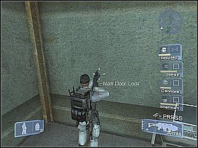 Skieruj się do wspomnianych przed chwilą drzwi - Misja 14 - Playing For Keeps cz.2 | Conflict Global Storm - Conflict: Global Storm - poradnik do gry