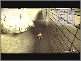 Biegnij do kolejnego ogrodzenia, na szczęście przy nim rozciąga się rów i nie będziesz tak widoczny - HIDE AND SEEK Cmentarz cz.1 | Fahrenheit - Fahrenheit - poradnik do gry