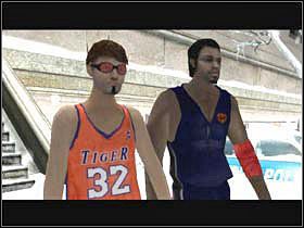 Tyler i Jeffry umówili się na boisku do koszykówki - DOUBLE OR QUITS Podwórze Posterunku Policji | Fahrenheit - Fahrenheit - poradnik do gry