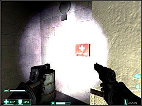 5 - Infiltracja (3) | Interwał 03-A | FEAR - F.E.A.R.: First Encounter Assault Recon - poradnik do gry