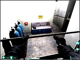 Nie wchodź na górę, tylko wejdź do korytarza po prawej - Ciężki opór (1) | Interwał 03-B | FEAR - F.E.A.R.: First Encounter Assault Recon - poradnik do gry