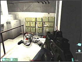 Po schodach zaczną wchodzić dwaj żołnierze - Awantura na lotnisku (1) | Interwał 04-A | FEAR - F.E.A.R.: First Encounter Assault Recon - poradnik do gry