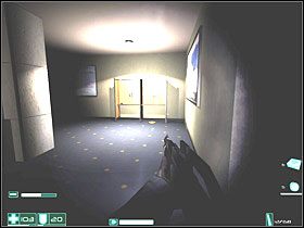 Idź przez korytarz (nie przestrasz się ciała, które wyleci z lewej) i wejdź do pokoju po prawej, zabierz Apteczkę , a potem odwiedź drugi pokój - Obserwatorzy (1) | Interwał 04-B | FEAR - F.E.A.R.: First Encounter Assault Recon - poradnik do gry