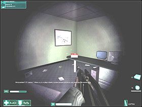 Przybliż się do pólek z kartonami i poczekaj aż Norton Mapes spadnie z góry - Obserwatorzy (3) | Interwał 04-B | FEAR - F.E.A.R.: First Encounter Assault Recon - poradnik do gry