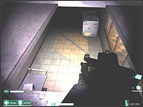 Wejdź po drabinie na górę, a następnie na sufit - Nieupoważniony personel (5) | Interwał 06-B | FEAR - F.E.A.R.: First Encounter Assault Recon - poradnik do gry