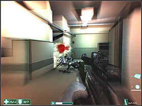 Wyskocz następnie przez barierkę i idź korytarzem do pokoju ze stanowiskami biurowymi - Nieupoważniony personel (6) | Interwał 06-B | FEAR - F.E.A.R.: First Encounter Assault Recon - poradnik do gry