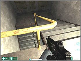 Podążaj korytarzem dalej - Lot (1) | Interwał 07-B | FEAR - F.E.A.R.: First Encounter Assault Recon - poradnik do gry