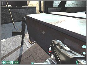 5 - Miejska zgnilizna (3) | Interwał 08-A | FEAR - F.E.A.R.: First Encounter Assault Recon - poradnik do gry