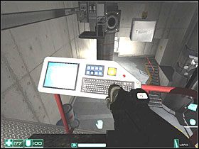 Idź w lewo, na metalowej skrzynce stoi laptop - Obejście (3) | Interwał 09-B | FEAR - F.E.A.R.: First Encounter Assault Recon - poradnik do gry