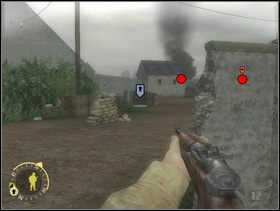 Cały czas trzymając się lewej strony i zataczając porządny łuk powinieneś w końcu dojść do dziury w murze, niedaleko porzuconego stanowiska ckmu. Ustaw wsparcie po lewej stronie wyrwy i każ ostrzelać Niemców naprzeciwko, tych trochę z prawej. Szturmanom każ zając pozycje tak jak widzisz na obrazku. - [Solucja] Rozdział 3 Three Patrol Action cz.2 - Brothers in Arms: Earned in Blood - poradnik do gry