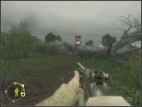 Sam, razem z sekcją szturmową, zajdź wroga lewą stroną (szturmanów możesz po drodze również zostawić w jakimś leju bliżej Szkopów i również nakazać ostrzał wroga), zajmij pozycję za zwalonym pniem w pobliżu Szwabów i zastrzel ich stamtąd. - [Solucja] Rozdział 4 Hells Corners cz.1 - Brothers in Arms: Earned in Blood - poradnik do gry