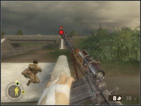 Pozostała jeszcze armata. Każ kumplom ją ostrzeliwać (obsada powinna ją porzucić i poszukać ukrycia) a sam przejdż pod mostem i zaskocz Fryców od tyłu. Jeśli masz Panzerfausta możesz potraktować nim armatę ale potem poszukaj następnego bo niedługo póżniej też może Ci się jeszcze przydać. - [Solucja] Rozdział 11 Run of the Mill cz.3 - Brothers in Arms: Earned in Blood - poradnik do gry