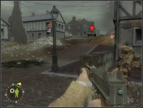 Chodzi o to aby: po 1) położyli ogień na Fryców z lewej a po 2), ważniejsze - aby przykuwali uwagę czołgu Pz IV Ausf G, który zobaczysz na ulicy wyżej. Nie możesz jednak zbyt długo trzymać swoich chłopaków wystawionych na ogień niemieckiej puszki bo ich w końcu wszystkich pozabija. Od teraz działaj szybko i zdecydowanie. Biegnij na lewo ... - [Solucja] Rozdział 12 The All Americans Part 1 cz.1 - Brothers in Arms: Earned in Blood - poradnik do gry