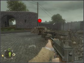 Kiedy w końcu uda Ci się go oszukać biegnij w górę ulicy, po chwili skręć w prawo i zabij strzelca MG42, którego właśnie zobaczysz (uważaj na Szkopów po lewej). Na prawo ... - [Solucja] Rozdział 12 The All Americans Part 1 cz.2 - Brothers in Arms: Earned in Blood - poradnik do gry