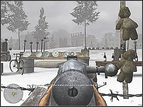 Następne w kolejce są butelki (screen 1) - Red Army Training (1) | The Winter War | Misja Call of Duty 2 - Call of Duty 2 - poradnik do gry