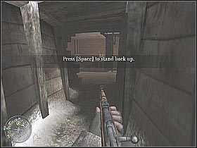 Znajdujący się tu żołnierz poinformuję Cię o konieczności podniesienia leżącego na stole karabinu maszynowego (oraz kilku granatów) - Red Army Training (2) | The Winter War | Misja Call of Duty 2 - Call of Duty 2 - poradnik do gry