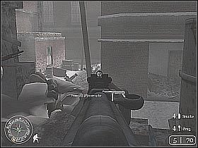 Dopiero gdy zlikwidujesz wszystkich Nazistów zeskocz na dół i schowaj się za jedną z okolicznych skrzyń (screen 1) - Repairing the Wire (2) | Not One Step Backwards! | Misja Call of Duty 2 - Call of Duty 2 - poradnik do gry