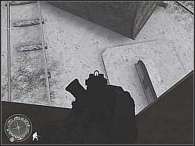 Uważaj gdyż kawałek dalej wrodzy żołnierze ponownie zaczą dziurawić rurę, w której się znajdujesz - Railroad Station No. 1 (1) | Not One Step Backwards! | Misja Call of Duty 2 - Call of Duty 2 - poradnik do gry