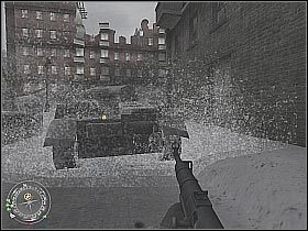 Po chwili dojdzie do eksplozji, a Ty zaliczysz ostatni główny cel tej misji (screen 1) - Downtown Assault (3) | Fortress Stalingrad | Misja Call of Duty 2 - Call of Duty 2 - poradnik do gry
