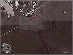 Odwróć się ponieważ w jednym z okolicznych budynków uaktywnią się wrogie siły (screen 1) - The Crossroads (1) | The Battle for Caen | Misja Call of Duty 2 - Call of Duty 2 - poradnik do gry
