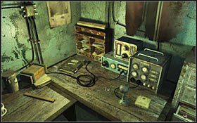 Przyjrzałem się lampie po drugiej stronie pokoju - BUNKIER (3) | ZACHODNIE CZECHY | Nibiru Wysłannik Bogów - Nibiru: Wysłannik Bogów - poradnik do gry